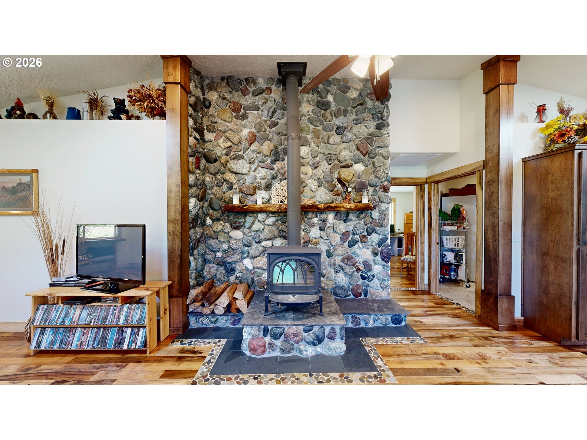 17638 Lewis Creek Road Brookings, OR 97415 - Photo 8 of 48