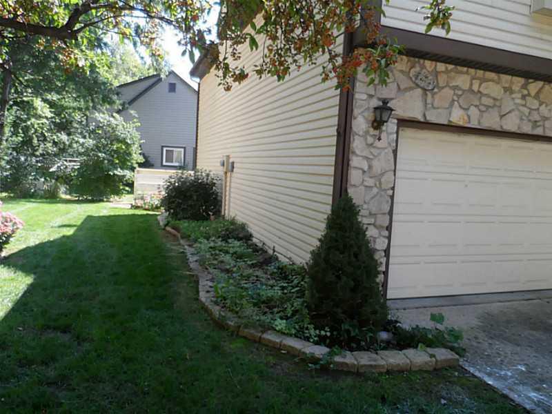 3129 Valley Farms Road Indianapolis, IN 46214 - Photo 2 of 15 Gallery Image 2