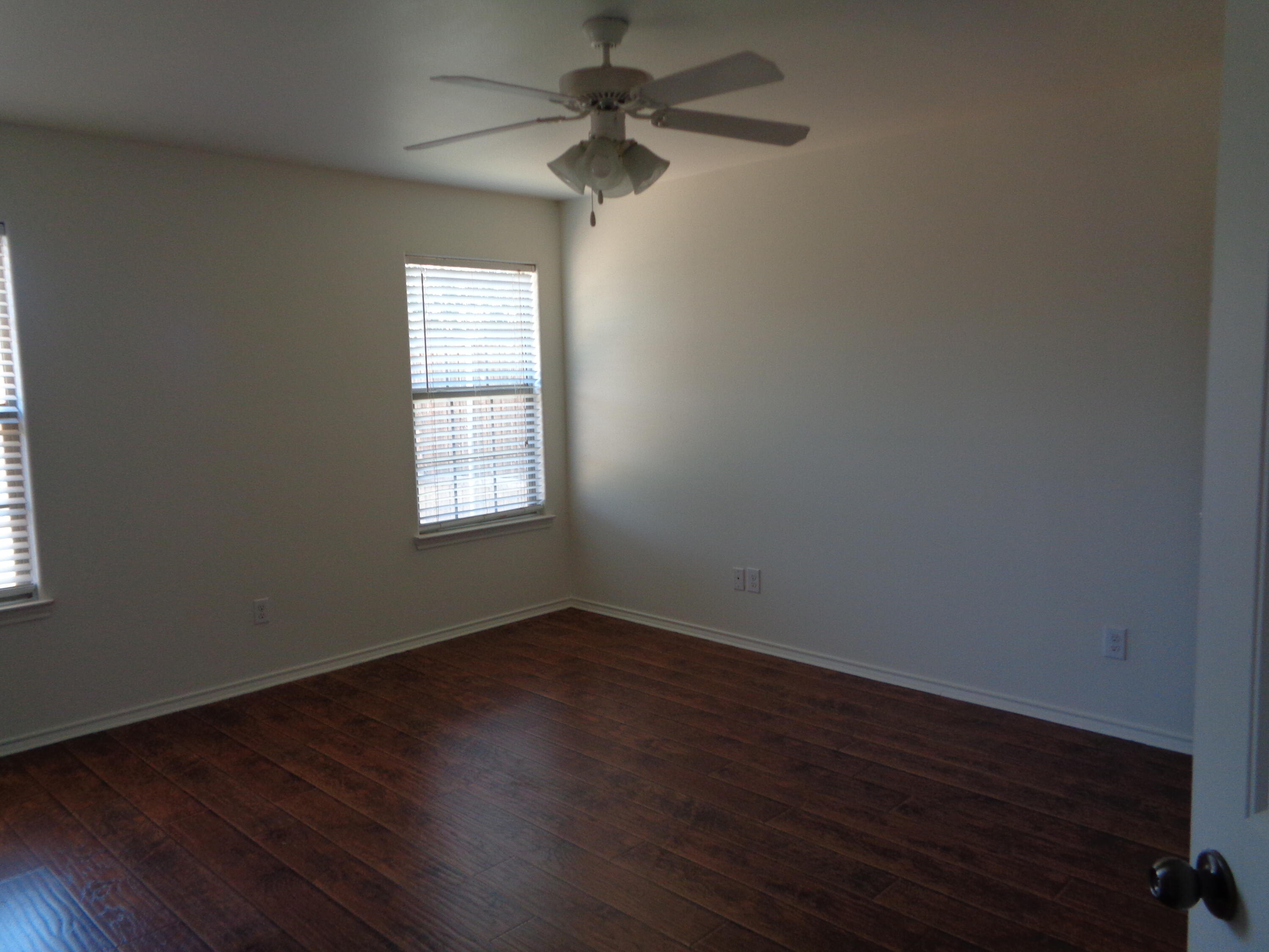6926 96th Street Lubbock, TX 79424 - Photo 5 of 7 DSC02376