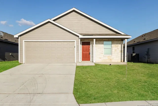 $1,400 | 3921 Far Horizon, Seguin, TX 78155