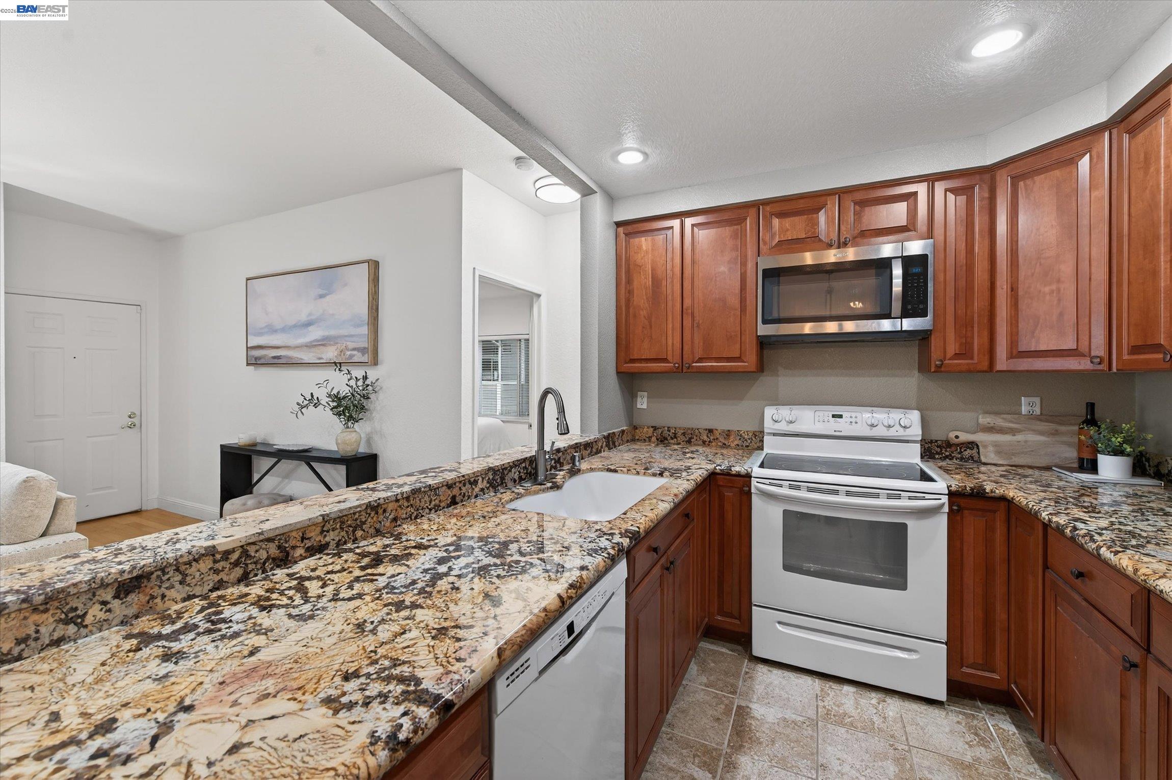 108 Norris Canyon Place, Unit D San Ramon, CA 94582 - Photo 11 of 33