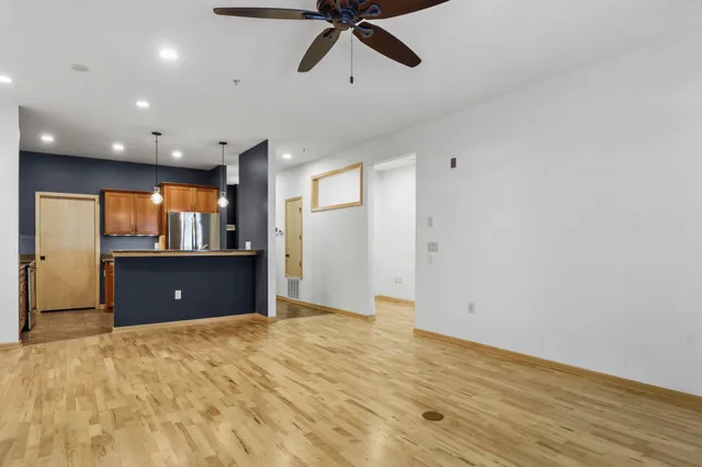 $349,900 | 10 Glen Brook Way, Unit 109, Fitchburg, WI 53711