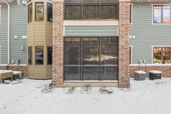 $339,900 | 10 Glen Brook Way, Unit 109, Fitchburg, WI 53711