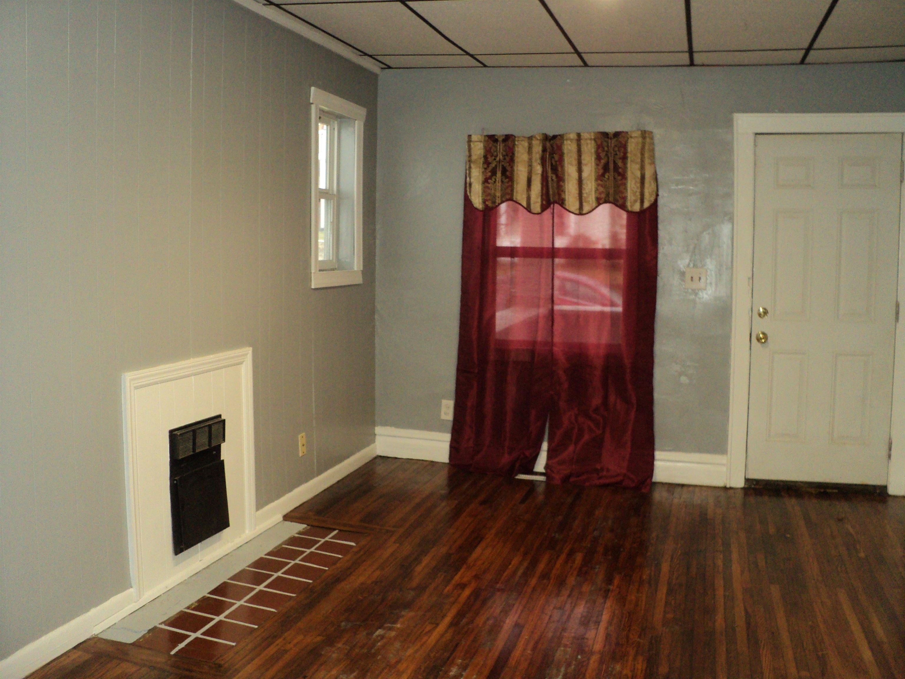 1826 Woodmont Road Huntington, WV 25705 - Photo 2 of 16 Gallery Image 2