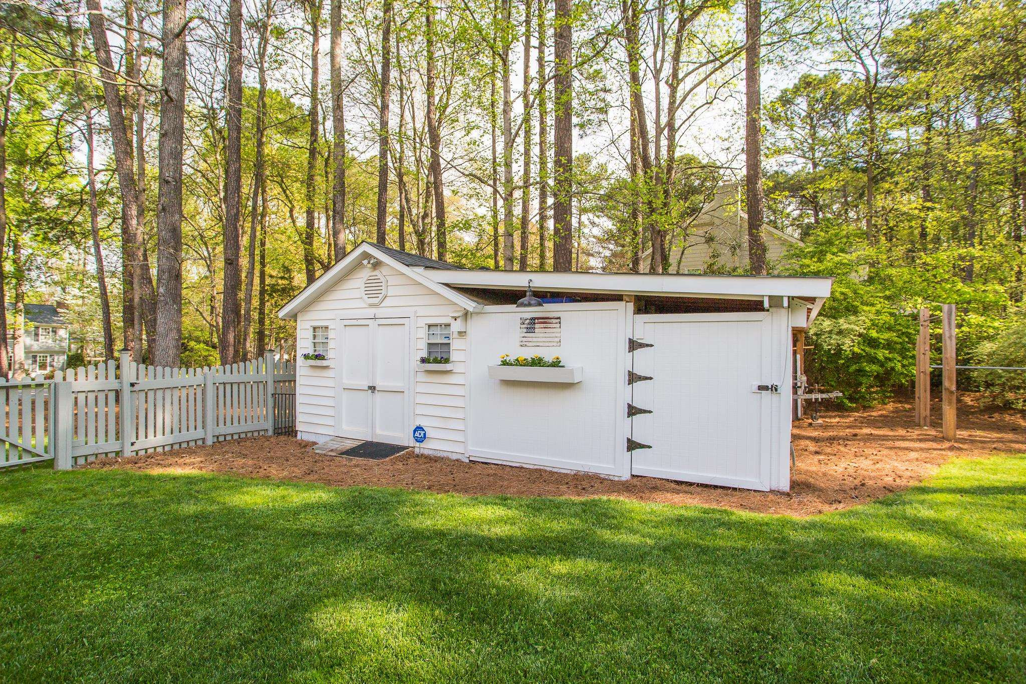 8700 Wellsley Way Raleigh, NC 27613 - Photo 3 of 35 Photo 3