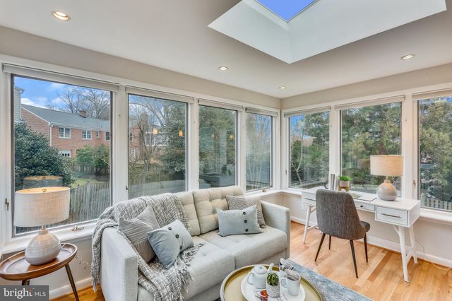 $1,160,000 | 5041 Westpath Terrace, Bethesda, MD 20816