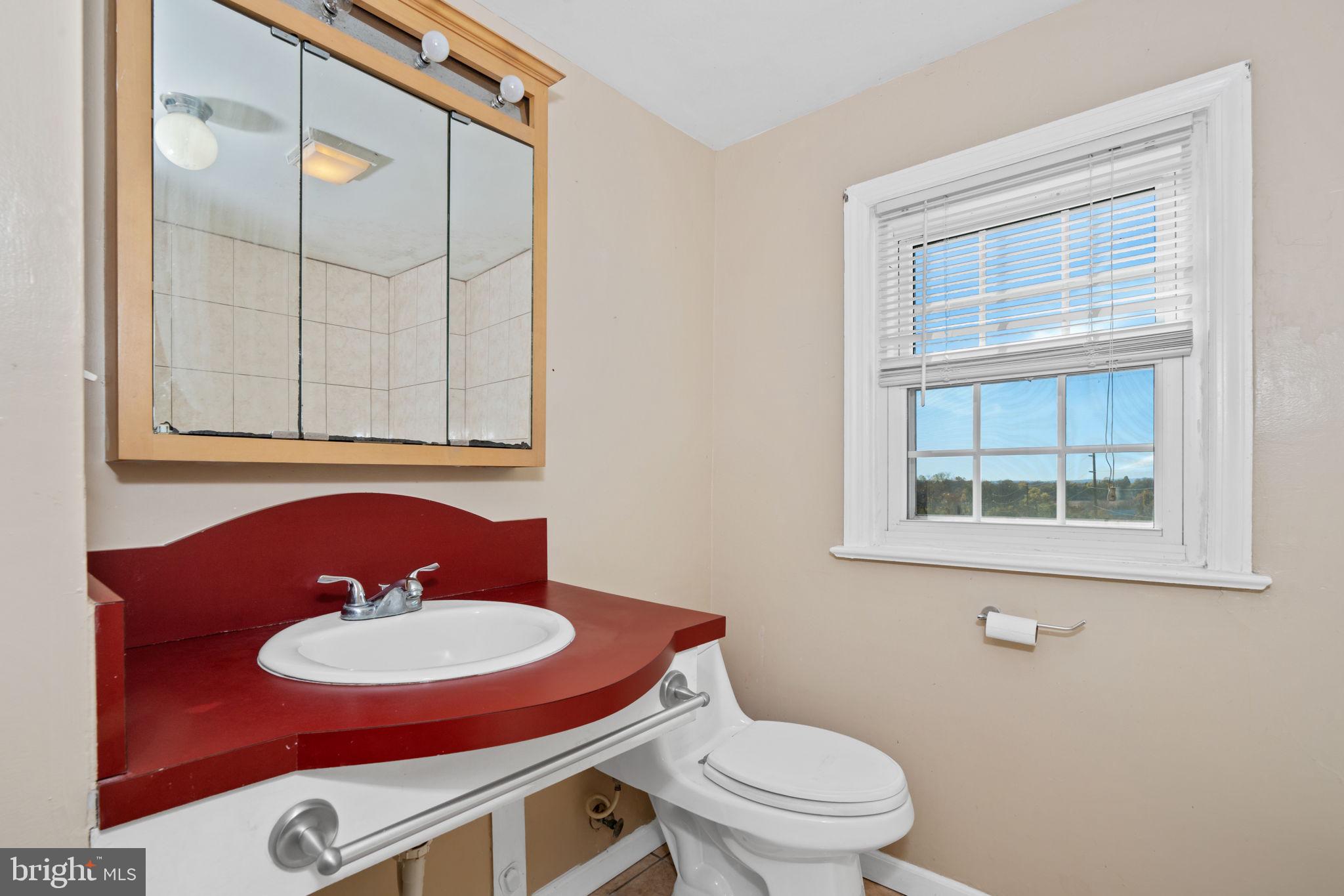 6096 Telegraph Road Elkton, MD 21921 - Photo 38 of 47 Second Floor Full Bath