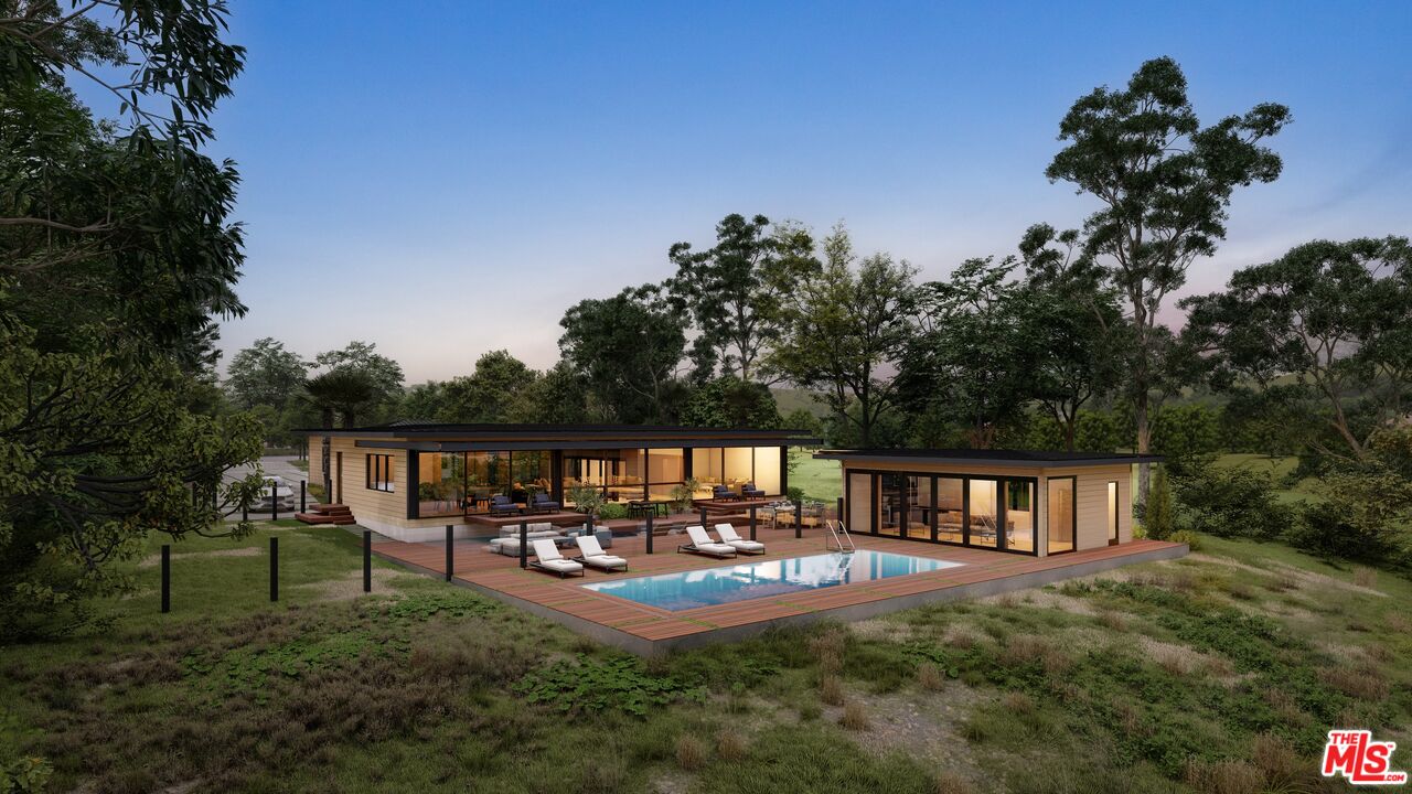 6672 Zumirez Drive Malibu, CA 90265 - Photo 4 of 32