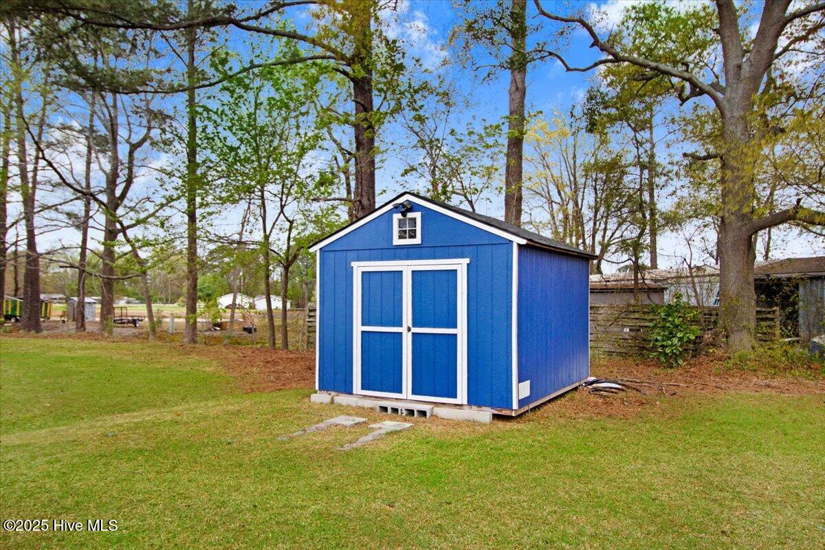 105 Macon Drive Beulaville, NC 28518 - Photo 7 of 24 07-105 Macon Dr-7