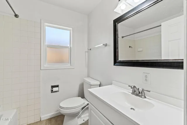 $985,000 | 3341-3345 Porter Lane, Ventura, CA 93003