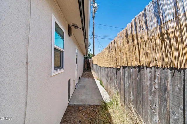 $985,000 | 3341-3345 Porter Lane, Ventura, CA 93003