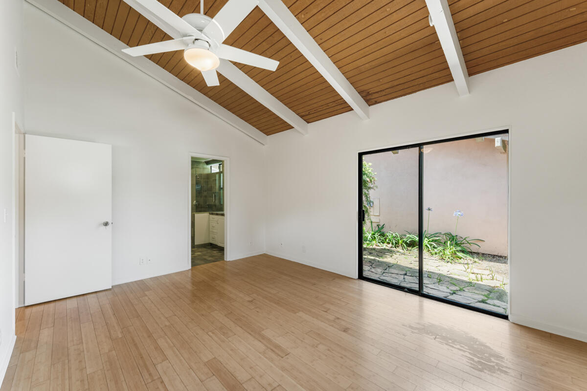 555 North La Cumbre Road Santa Barbara, CA 93110 - Photo 5 of 15 Primary bedroom