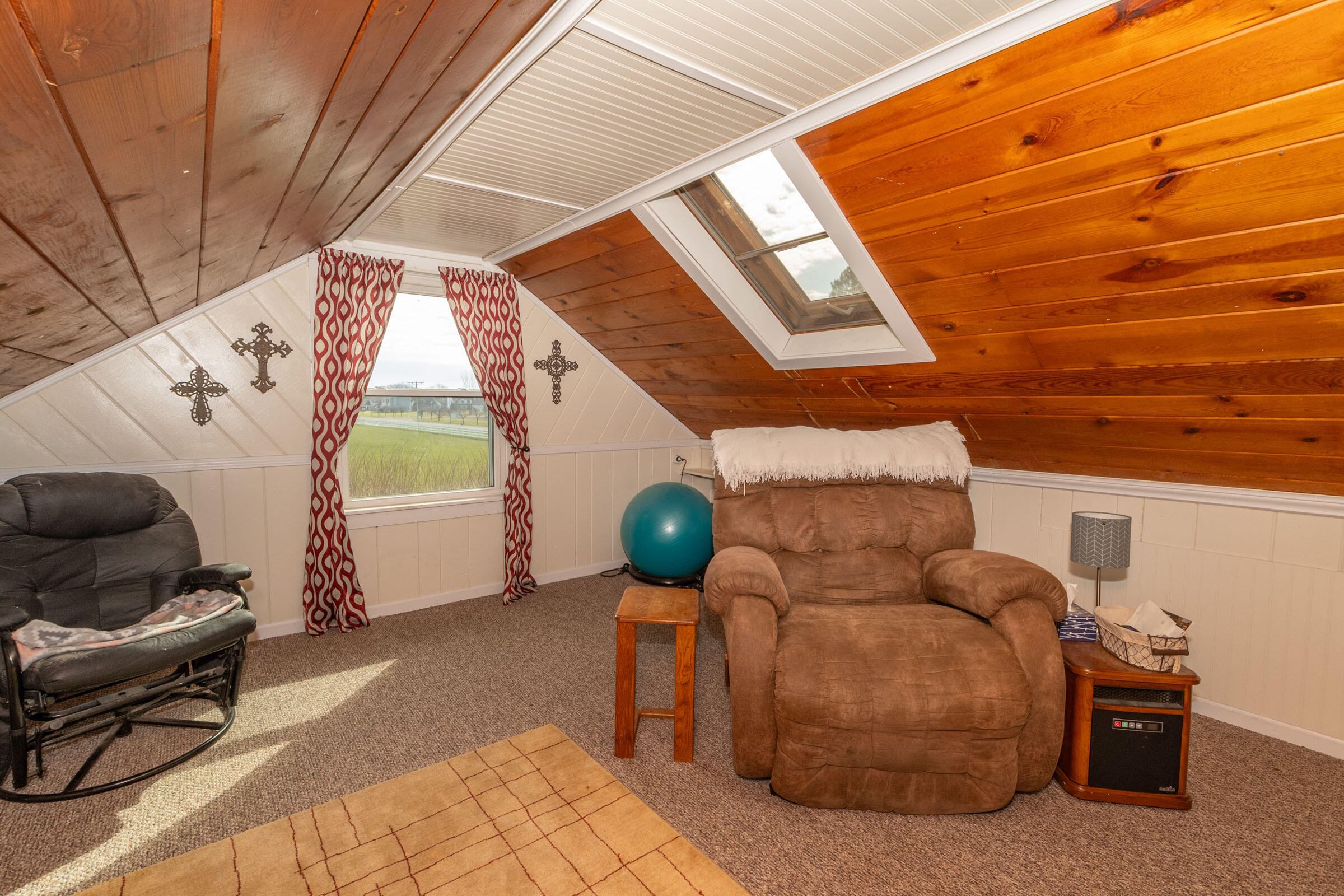 983 Miners Road St. Joseph, MI 49085 - Photo 18 of 40 983 Miners Rd SJ Attic 4
