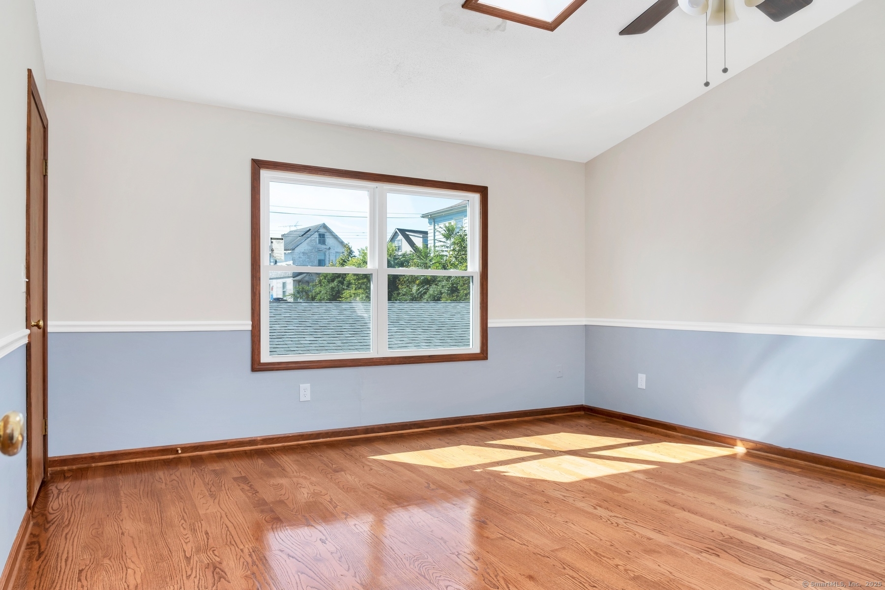 86 Cove Street New Haven, CT 06512 - Photo 18 of 33