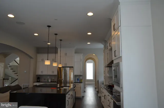 $6,500 | 408 Steinbeck Avenue, Gaithersburg, MD 20878