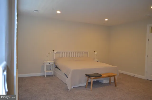 $6,500 | 408 Steinbeck Avenue, Gaithersburg, MD 20878