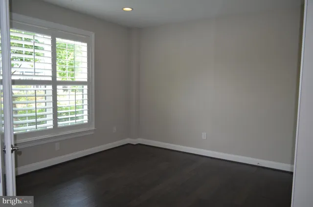 $6,500 | 408 Steinbeck Avenue, Gaithersburg, MD 20878