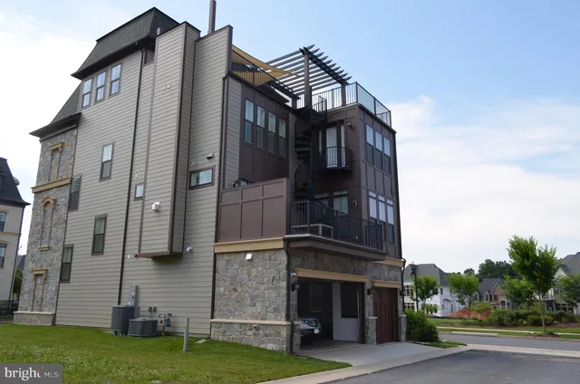 $6,500 | 408 Steinbeck Avenue, Gaithersburg, MD 20878