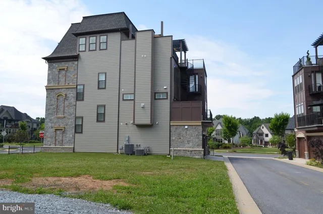 $6,500 | 408 Steinbeck Avenue, Gaithersburg, MD 20878