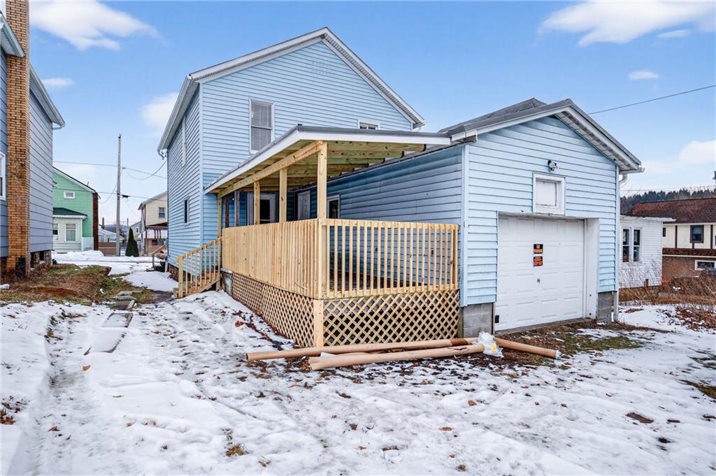 403 9th Street Windber, PA 15963 - Photo 34 of 34 a front view of a house with a yard