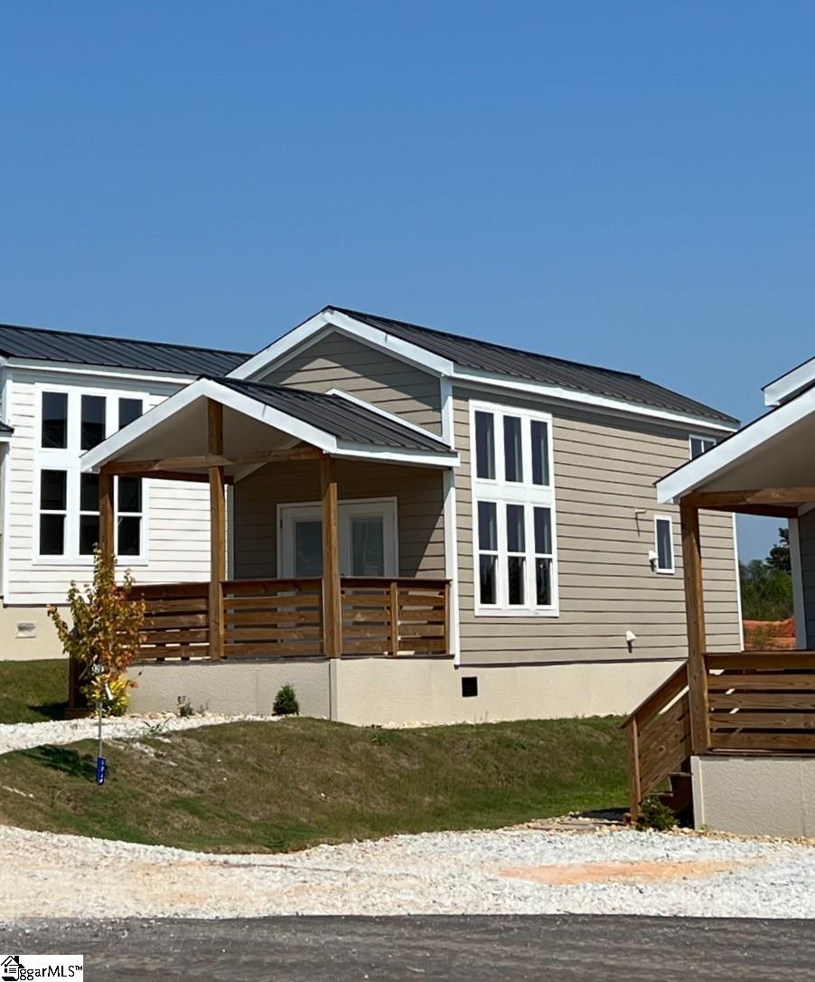 404 Presley Jackson Road Taylors, SC 29687 - Photo 1 of 10 Gallery Image 1