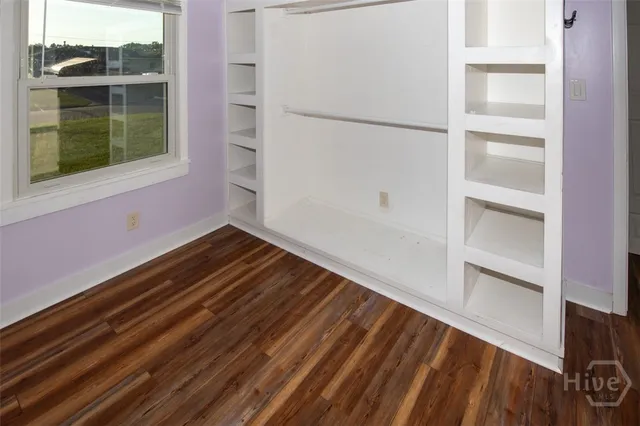 $225,000 | 328 Riverview Drive, Savannah, GA 31404