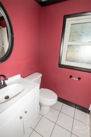 $225,000 | 328 Riverview Drive, Savannah, GA 31404