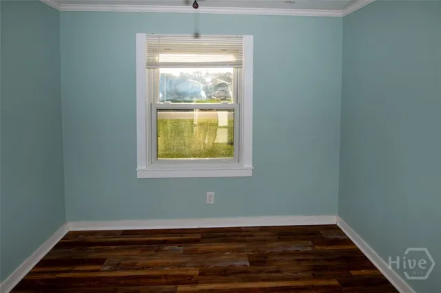 $225,000 | 328 Riverview Drive, Savannah, GA 31404