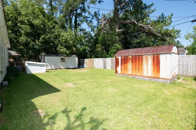 $225,000 | 328 Riverview Drive, Savannah, GA 31404