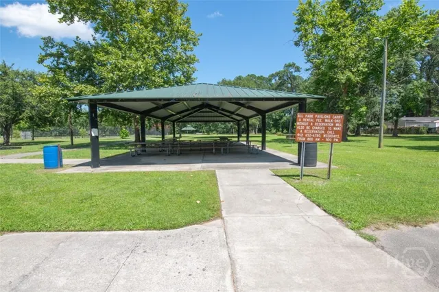 $225,000 | 328 Riverview Drive, Savannah, GA 31404