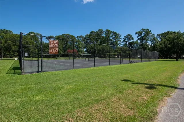 $225,000 | 328 Riverview Drive, Savannah, GA 31404