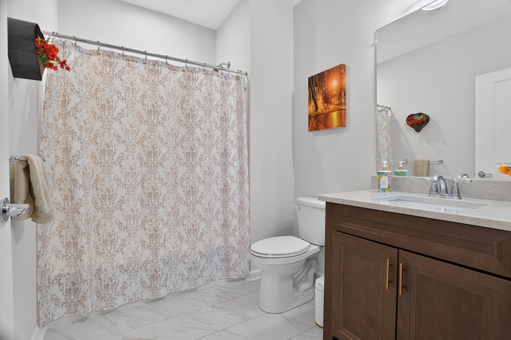 1 Codman Way, Unit 312 Westborough, MA 01581 - Photo 14 of 37