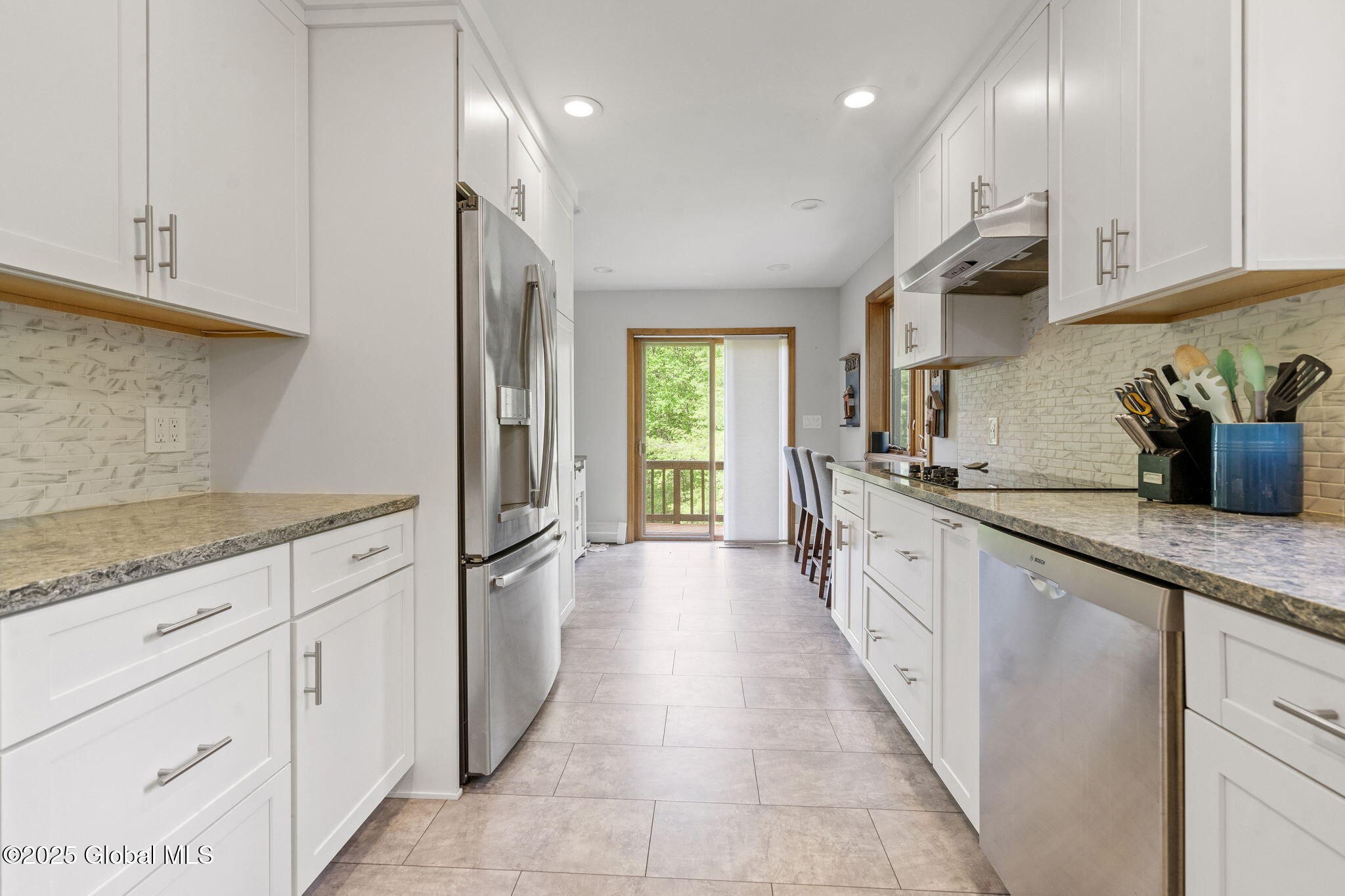 6175 Hawes Road Guilderland, NY 12009 - Photo 13 of 59 21-web-or-mls-6175-hawes-rd