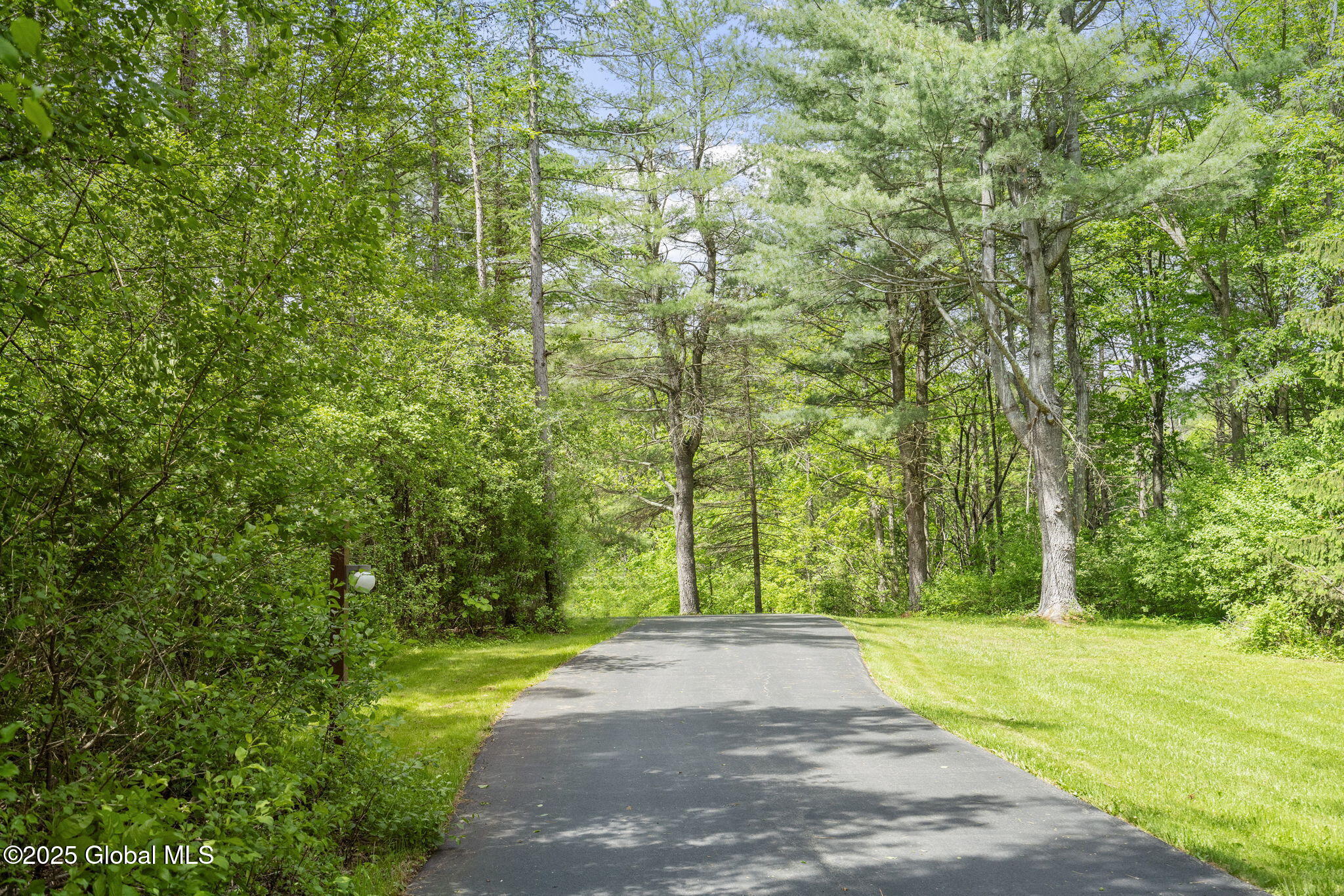 6175 Hawes Road Guilderland, NY 12009 - Photo 6 of 59 76-web-or-mls-6175-hawes-rd
