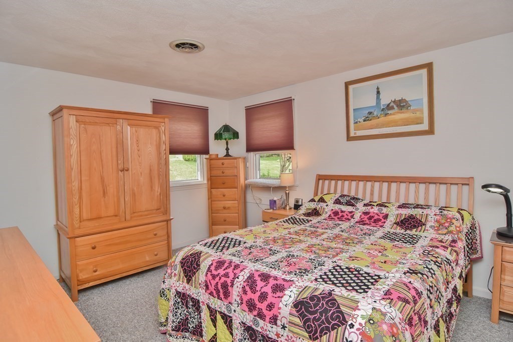 19 Jayson Road Methuen, MA 01844 - Photo 13 of 42 Gallery Image 13