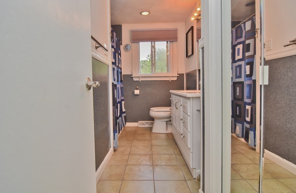 19 Jayson Road Methuen, MA 01844 - Photo 23 of 42 Gallery Image 23