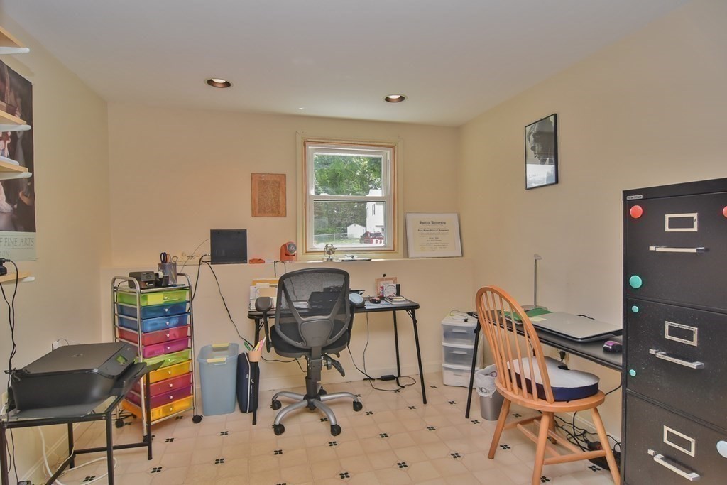 19 Jayson Road Methuen, MA 01844 - Photo 31 of 42 Gallery Image 31