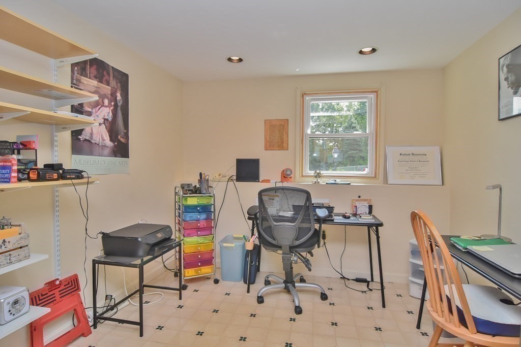 19 Jayson Road Methuen, MA 01844 - Photo 32 of 42 Gallery Image 32