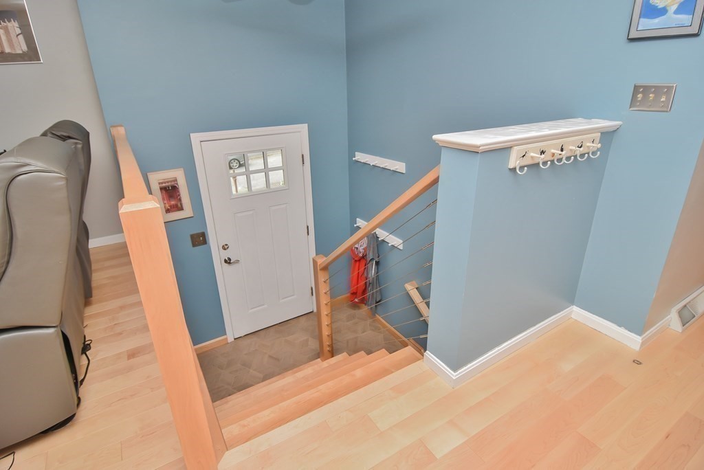19 Jayson Road Methuen, MA 01844 - Photo 4 of 42 Gallery Image 4