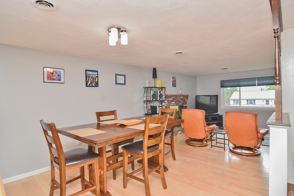 19 Jayson Road Methuen, MA 01844 - Photo 9 of 42 Gallery Image 9