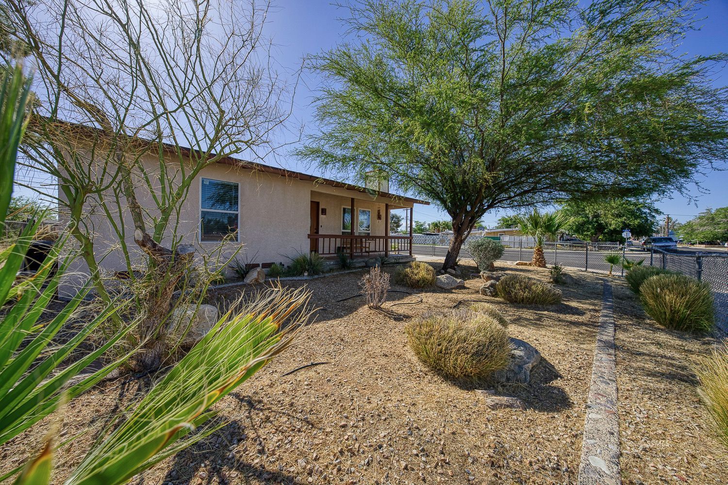 201 South Fire Opal Street Ridgecrest, CA 93555 - Photo 4 of 32