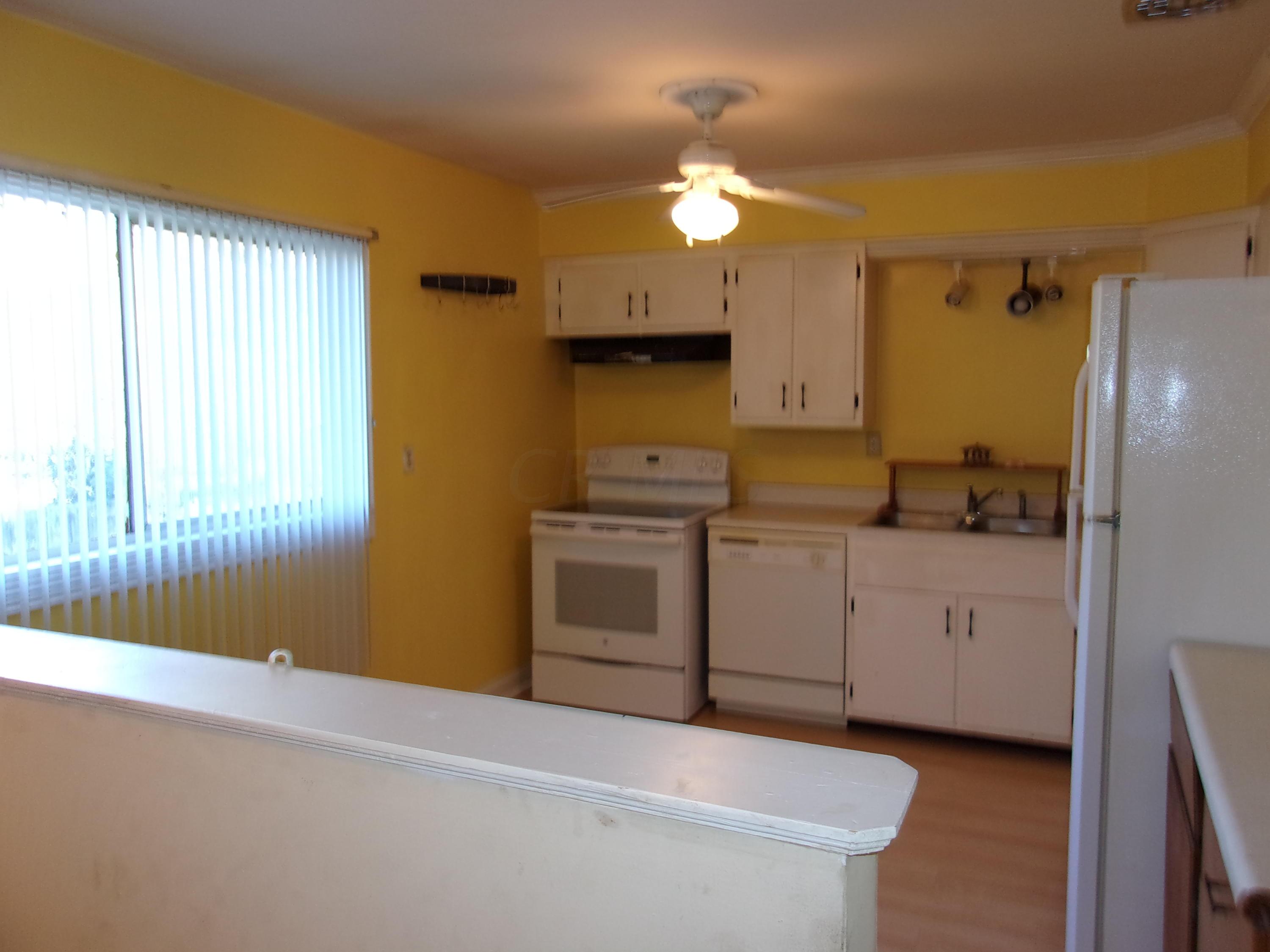 379 North Stygler Road Columbus, OH 43230 - Photo 10 of 12