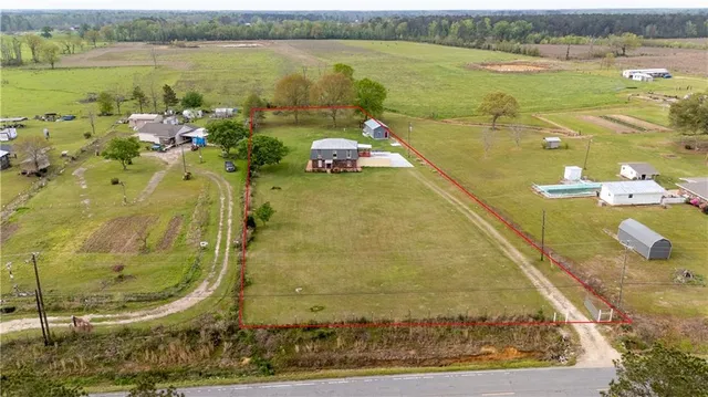 $225,000 | 10082 Highway 1045, Amite, LA 70422