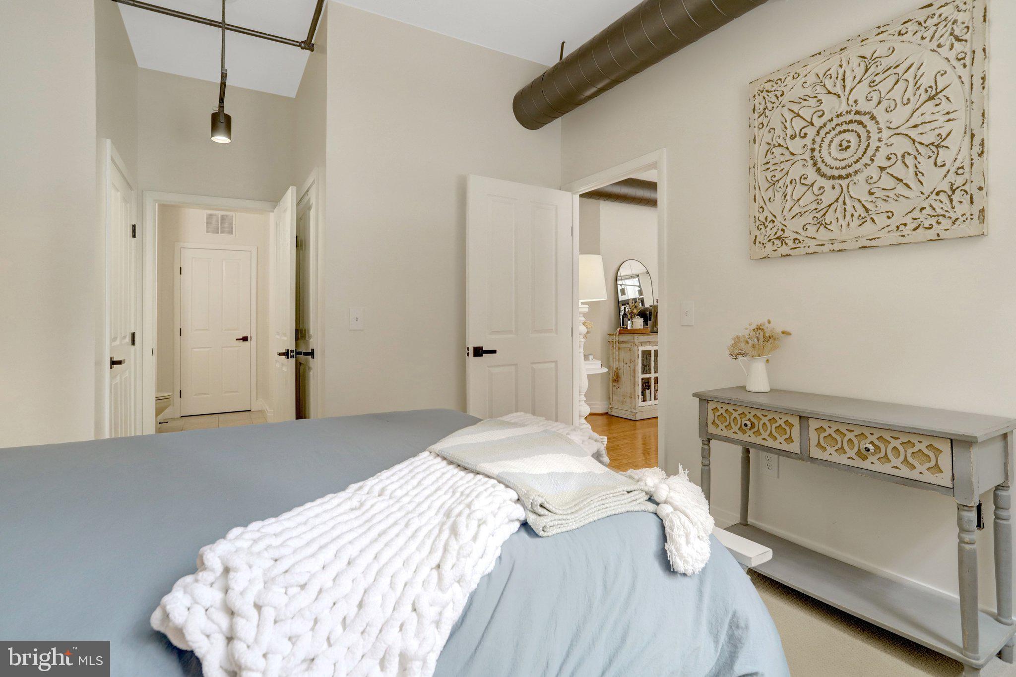 1201 North Garfield Street, Unit 206 Arlington, VA 22201 - Photo 19 of 33 2nd bedroom has 2 closets w/en-suite