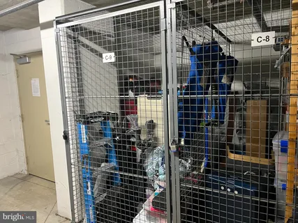 $709,000 | 1201 North Garfield Street, Unit 206, Arlington, VA 22201