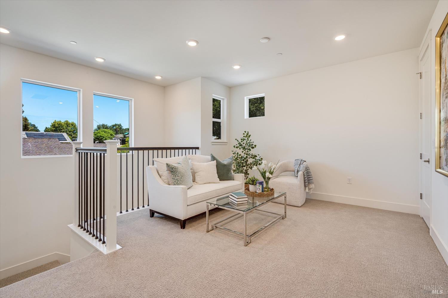 107 Grace Lane Napa, CA 94559 - Photo 29 of 39 a living room with furniture