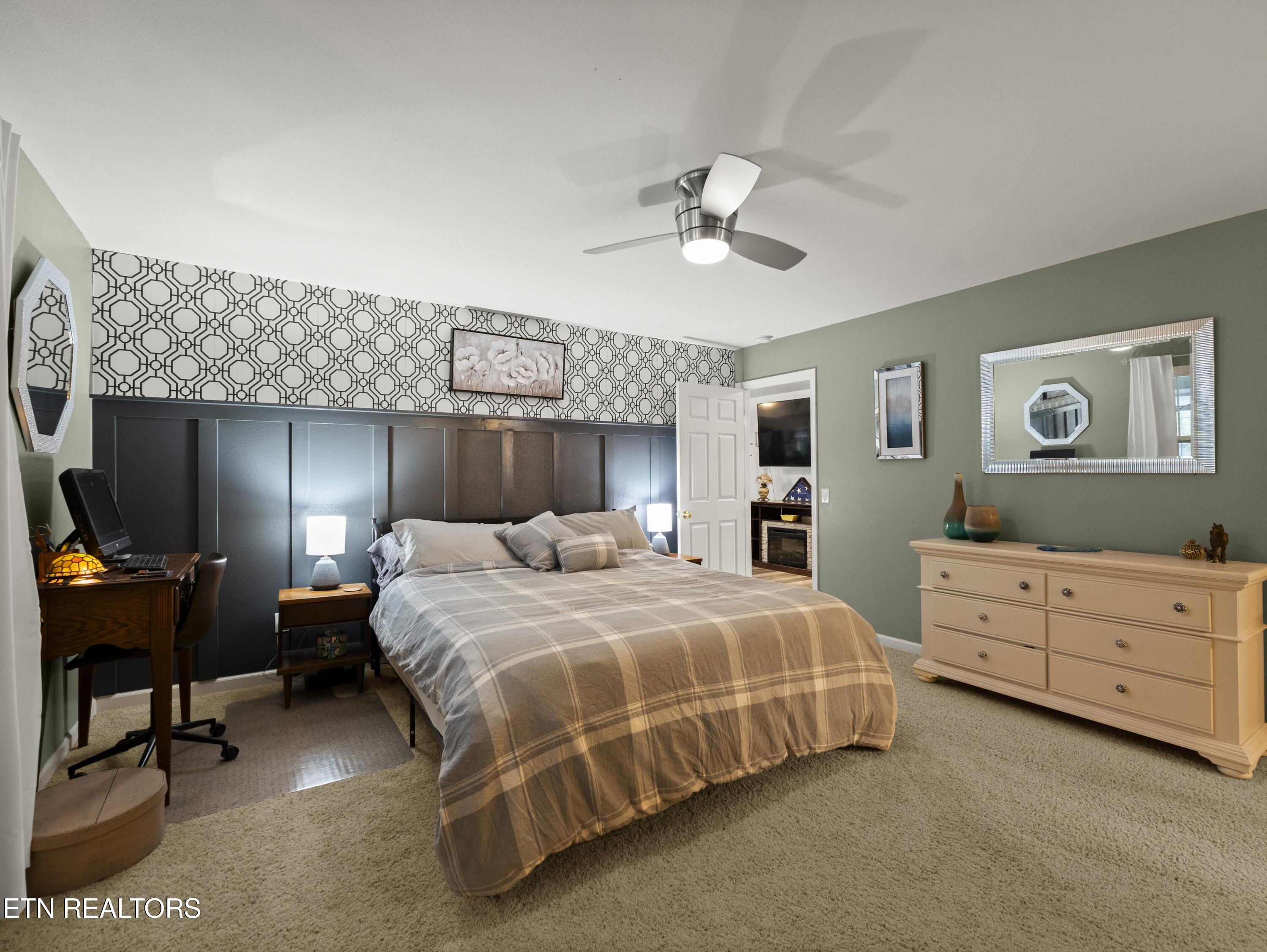 130 Windsor Road Crossville, TN 38558 - Photo 31 of 54 Master Bedroom