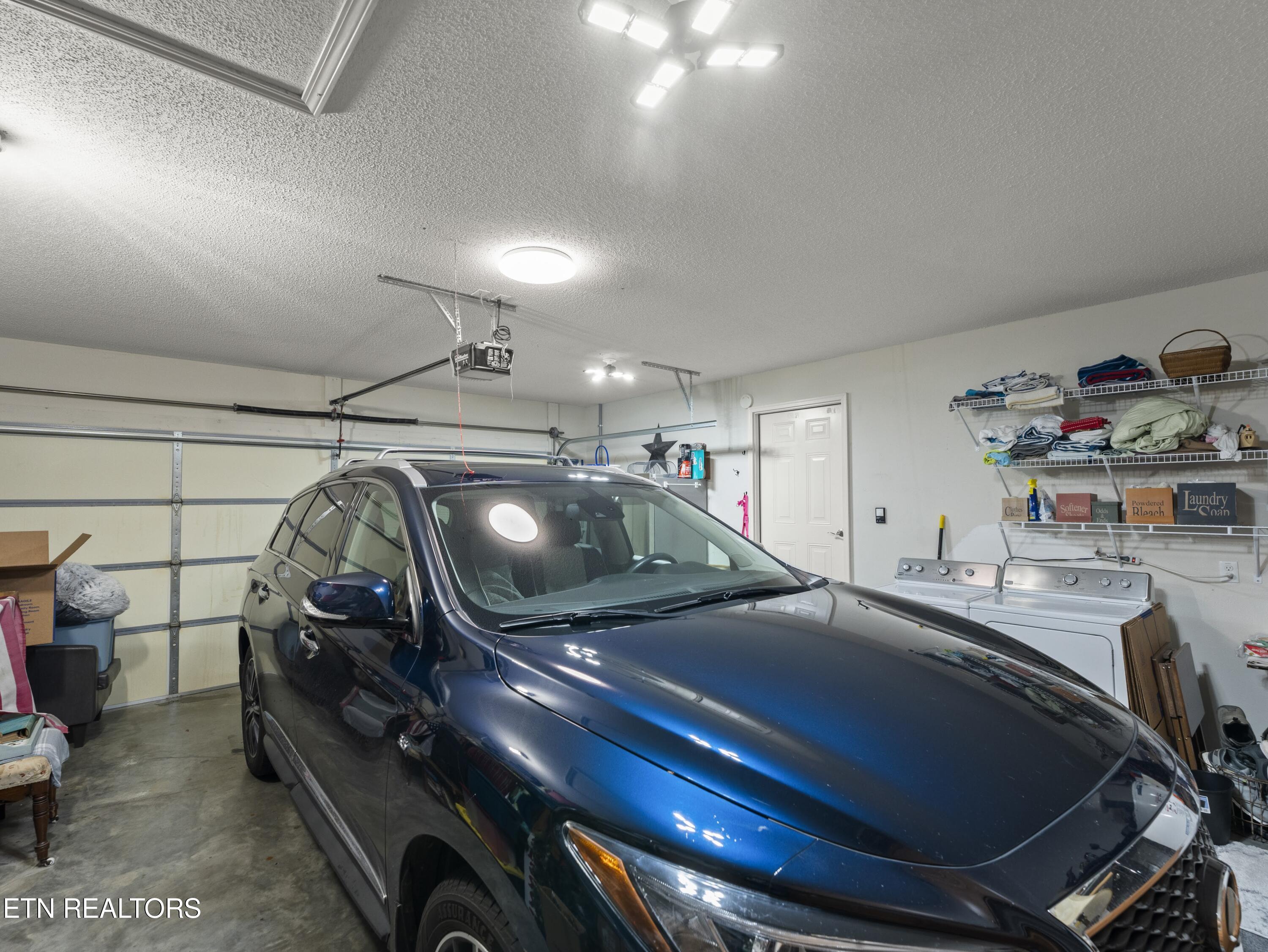 130 Windsor Road Crossville, TN 38558 - Photo 39 of 54 Double Garage