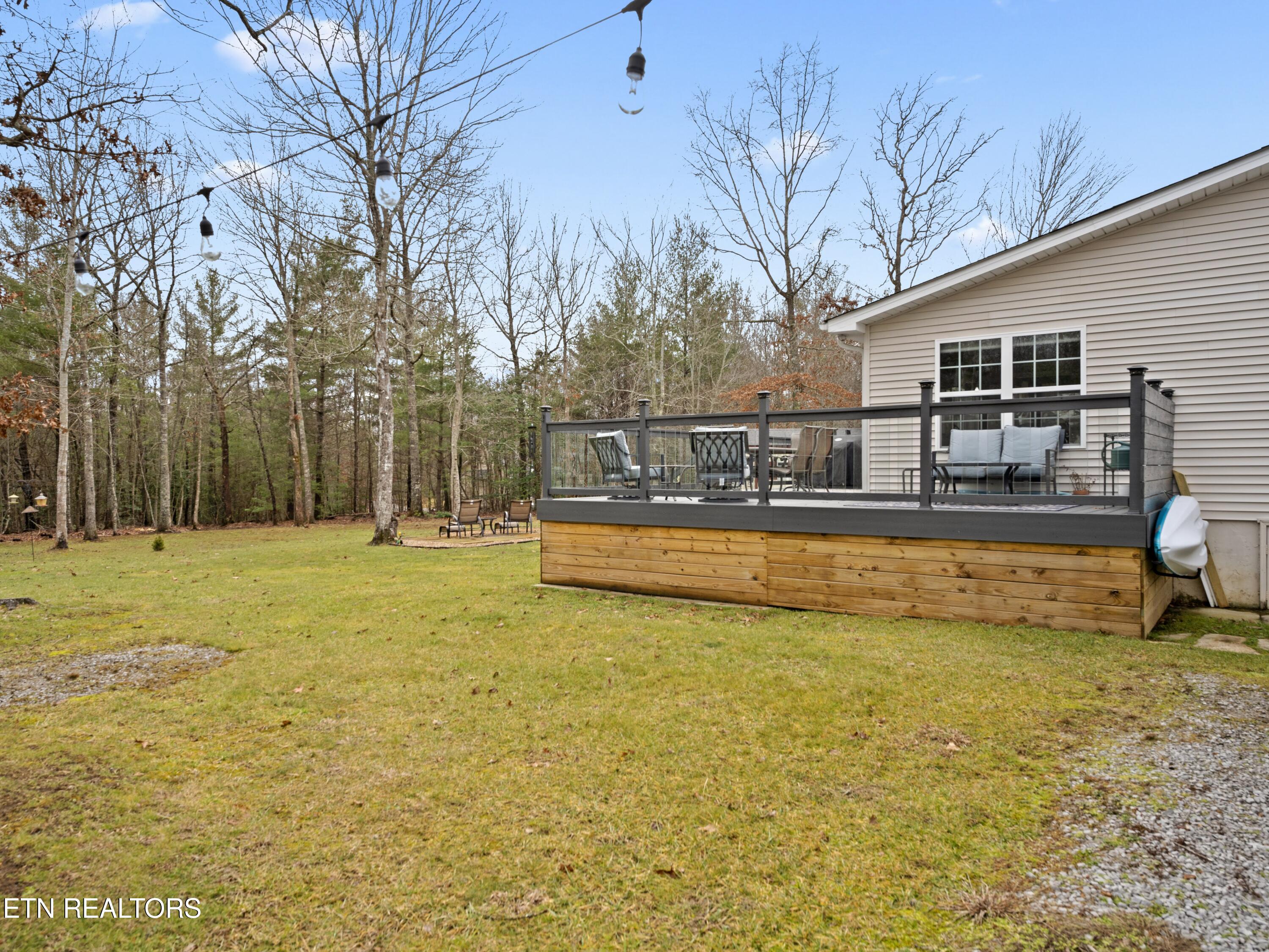 130 Windsor Road Crossville, TN 38558 - Photo 48 of 54 Side yard