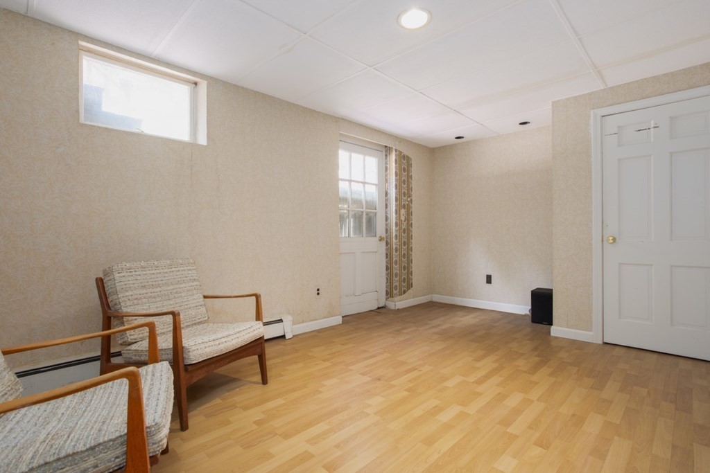 182 Locksley Road Lynnfield, MA 01940 - Photo 12 of 23 Gallery Image 12